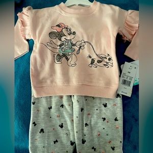 Minnie  pink & gray 2-piece sweatsuit